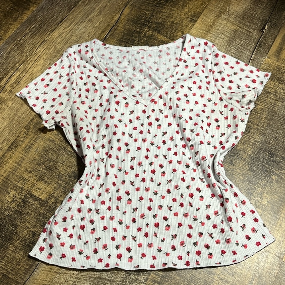 ❤️Cute floral blouse❤️